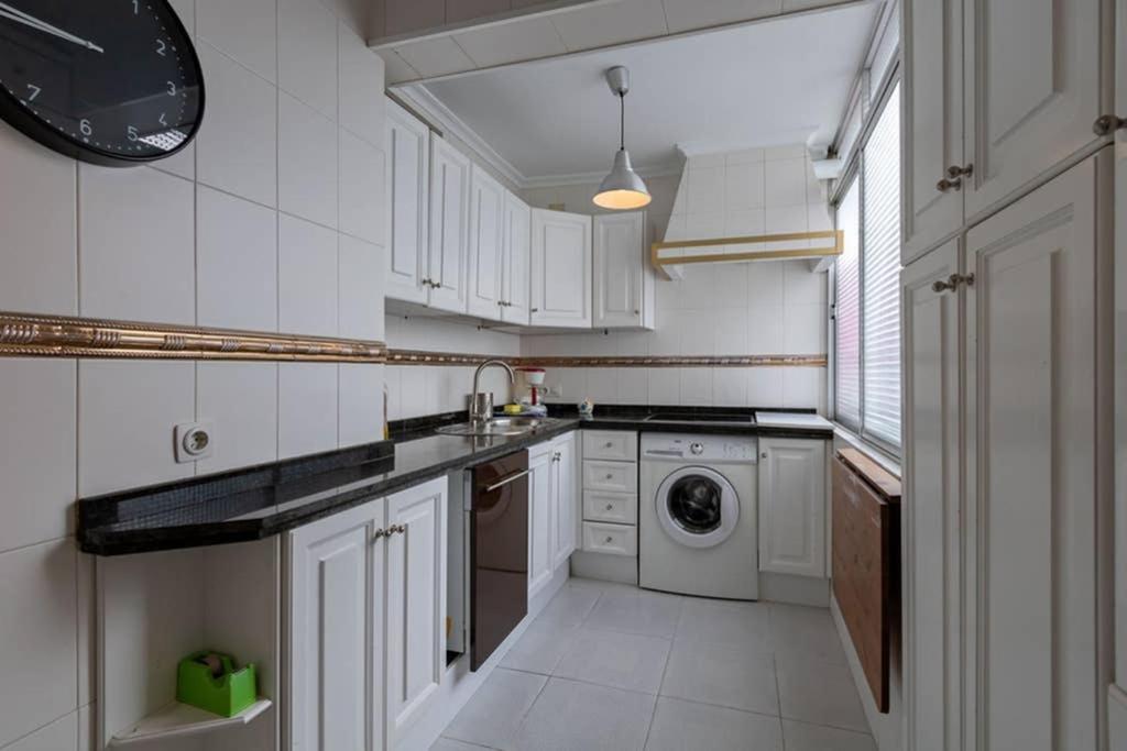 Triana Maestro Deluxe By Valcambre Apartment Seville Ngoại thất bức ảnh